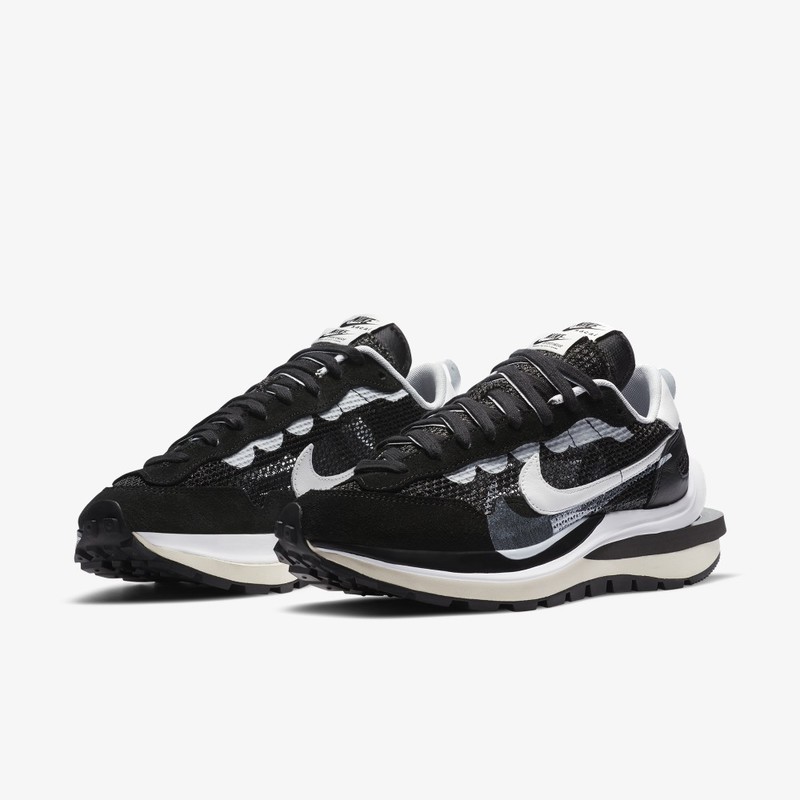 Sacai x Nike Vaporwaffle Black | CV1363-001 | Grailify